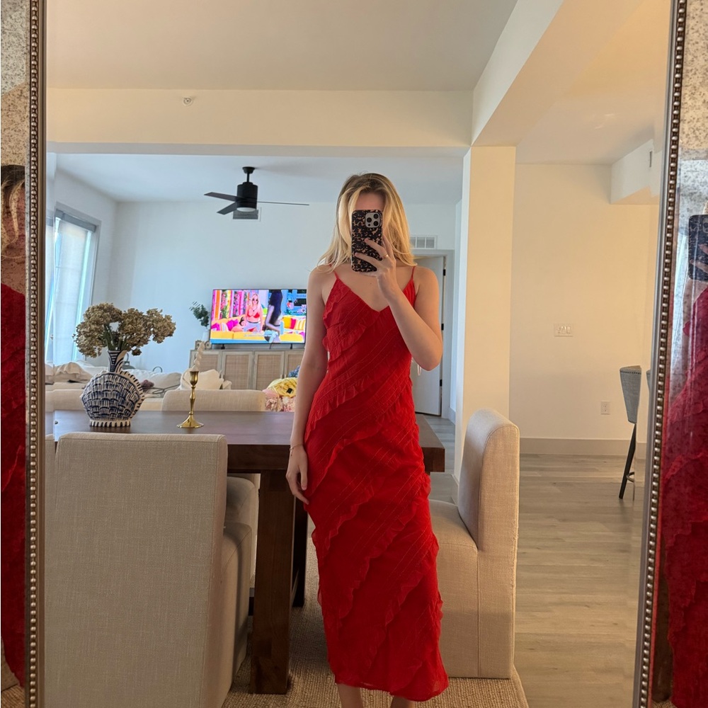 Elegant Red Ruffled Dress